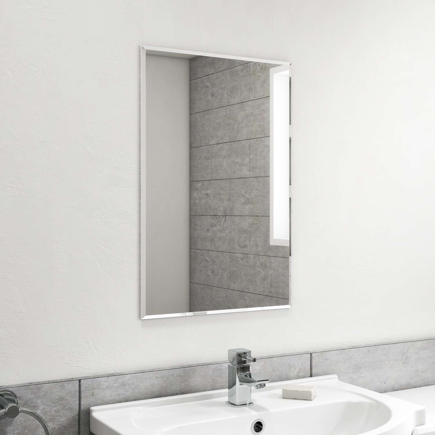 bathroom-mirror-se